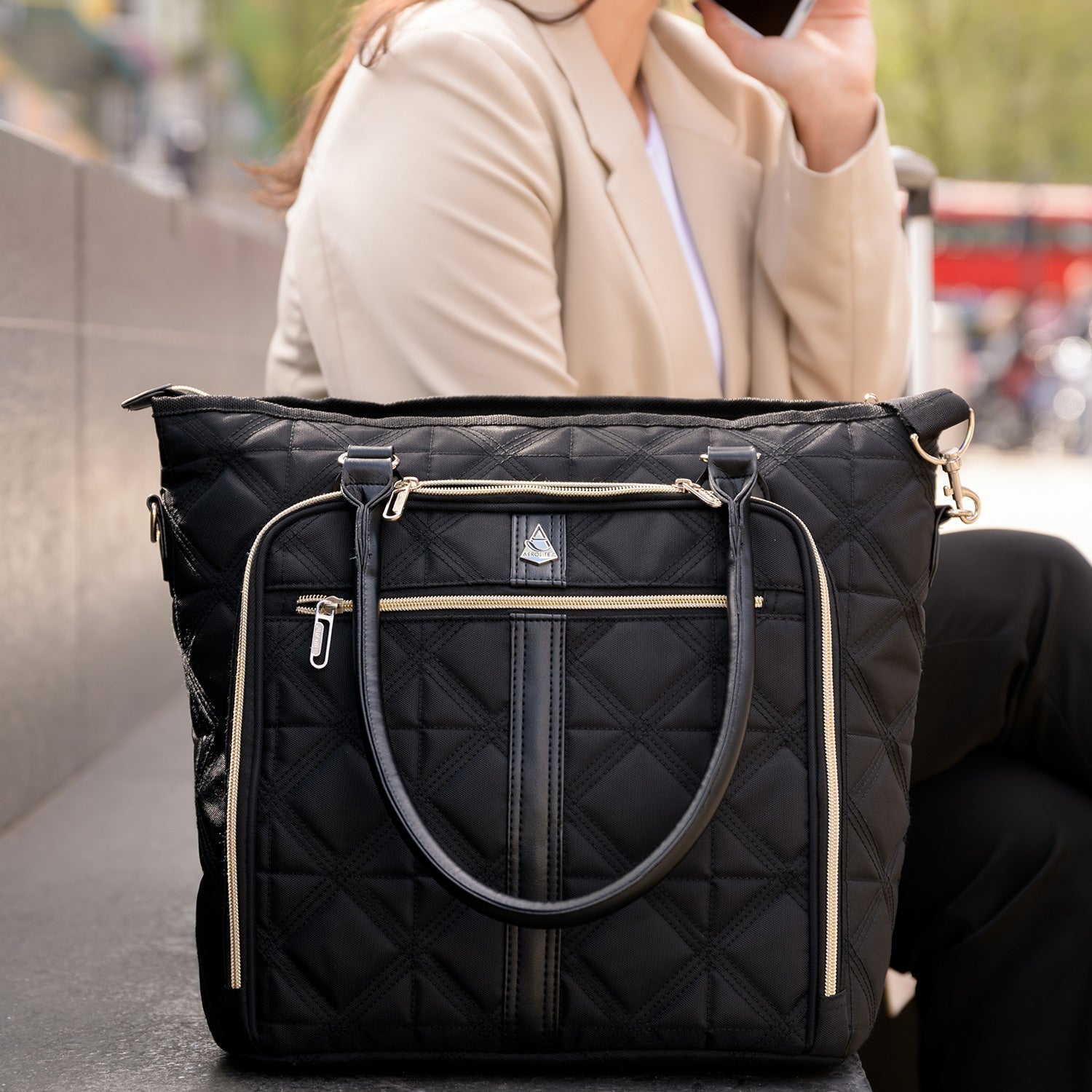 Aerolite 16.5” Quilted Ladies Laptop Bag – Elegant Travel Tote, Carry-On Hand Luggage, 45x36x20cm, Padded Shoulder Strap, 10-Year Warranty